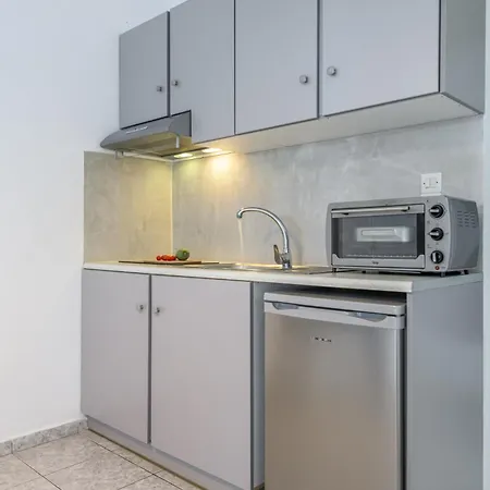 Agnanti View Apartahotel Pachaina