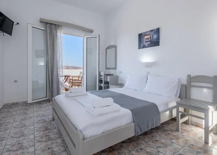 Apartahotel Agnanti View Pachaina