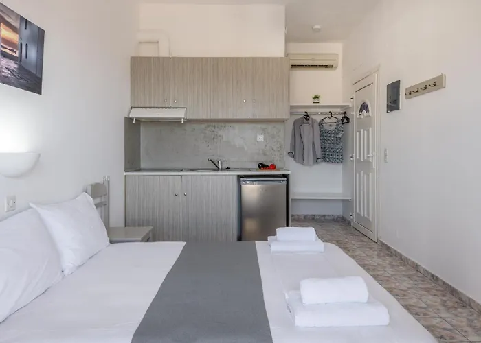 Agnanti View Pachaina