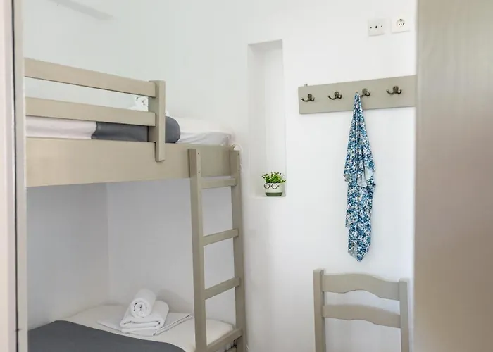 Apartahotel Agnanti View Pachaina