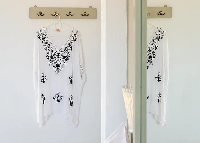 Lägenhetshotell Agnanti View Pachaina